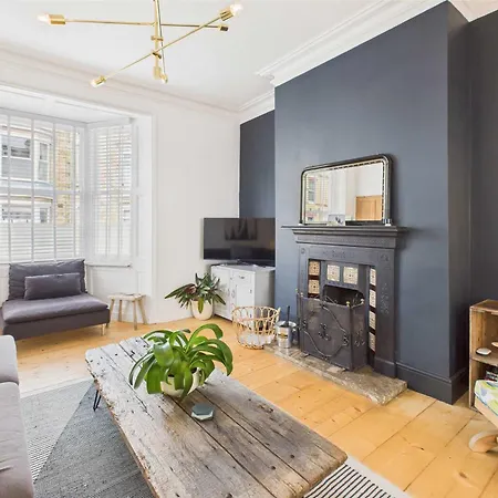 Host & - Salty Place Saltburn-by-the-Sea